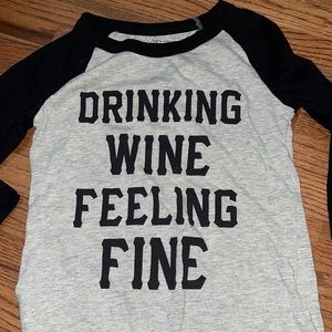 Cute 3/4 shirt never worn!